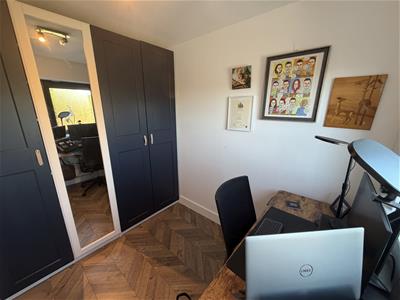 Picture 10
